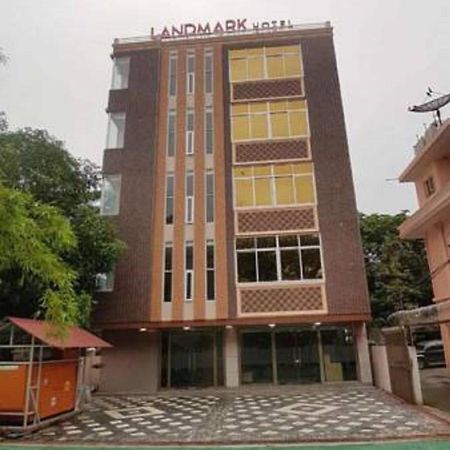 Landmark Hotel Yangon Exterior foto