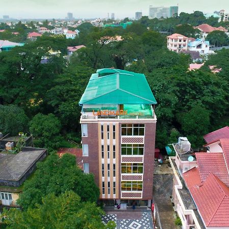 Landmark Hotel Yangon Exterior foto