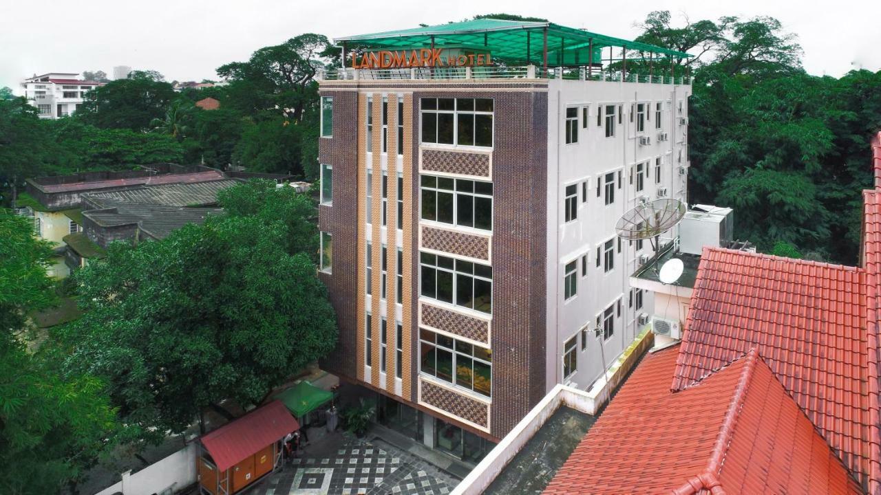 Landmark Hotel Yangon Exterior foto